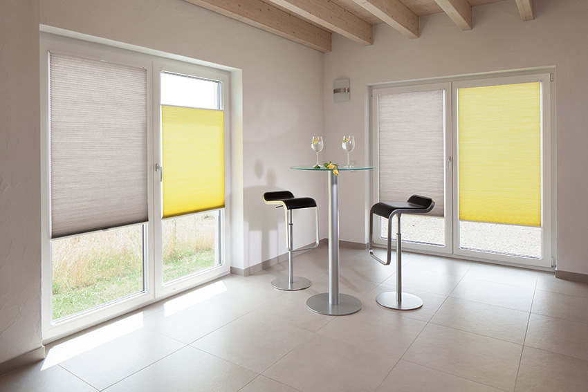 Mhz Plissees, Kadeco Jalousien, Jab Gardinen, Jab Rollos, Luxaflex Lamellen, Neher Insektenschutz, Markisen, Interstil Schienen, Stangen, Jab St